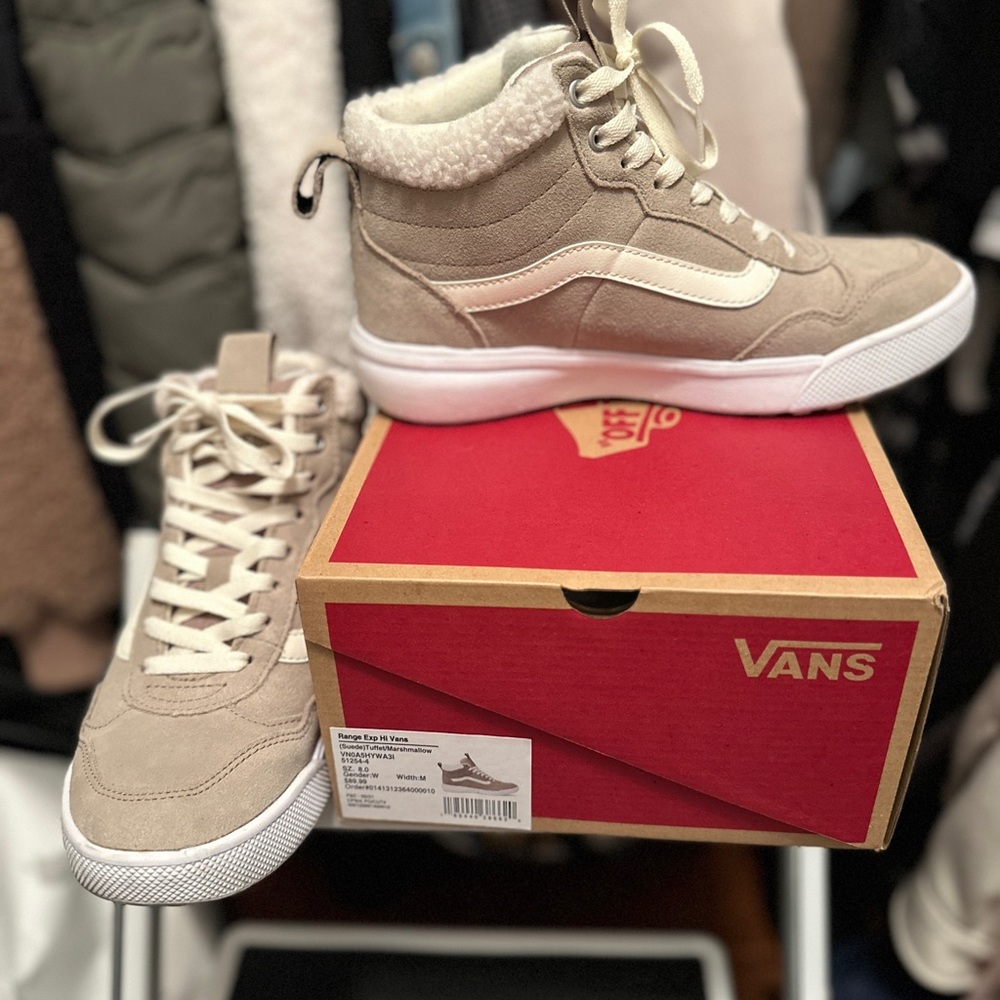 Women’s vans range exp hi vans